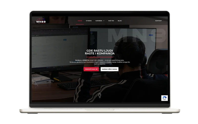 WordPress website of MN89 on a MacBook
