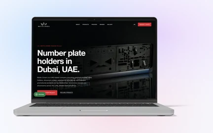 Motto Crown – B2B website for branded automotive accessories displayed on a laptop